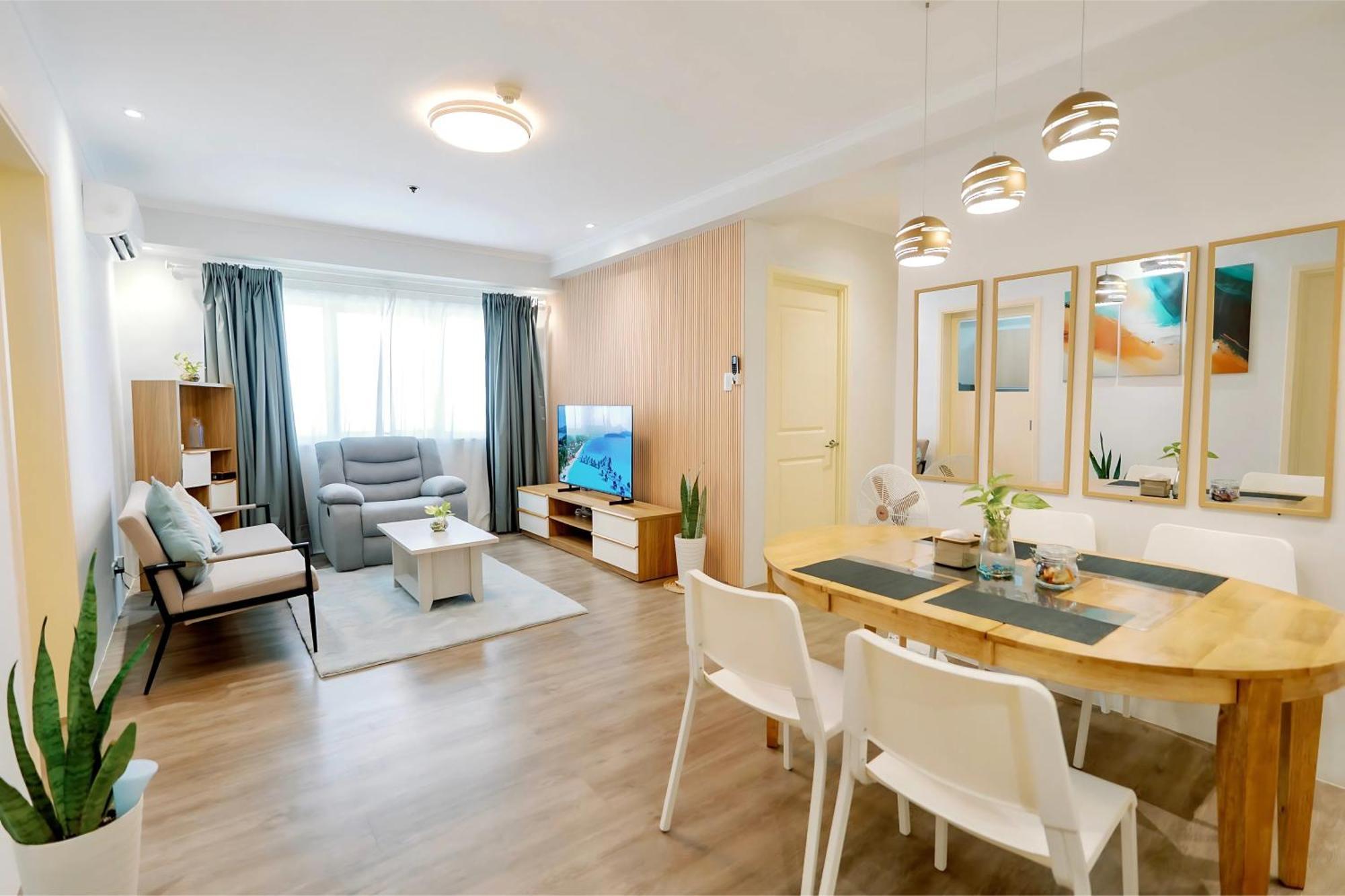 Cozy 2-Bedroom At South Of Market Soma Bgc Near Sm Aura, Market! Market! & Bonifacio High Street Taguig Exterior photo